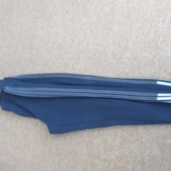 Addidas Original's tapered cuffed Jogger Size M - Picture 6 of 8